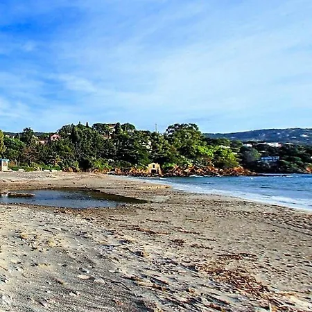 Appt 2p Avec Terrasse Et Parking - Le Lavandou