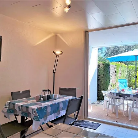 Appartement Appt 2p Avec Terrasse Et Parking - - Fr-1-251-544